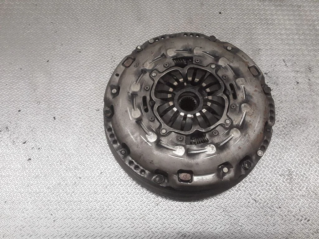 Sajūga komplekts 325024410 – Toyota Verso (2009-2018)