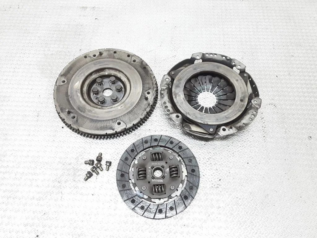 Clutch set kit – Nissan Note (E11) (2006-2014)