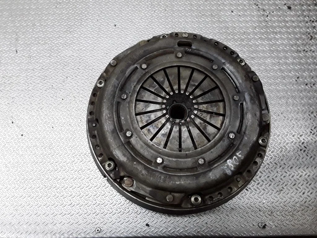 Clutch set kit – Mazda 3 I (2003-2006)