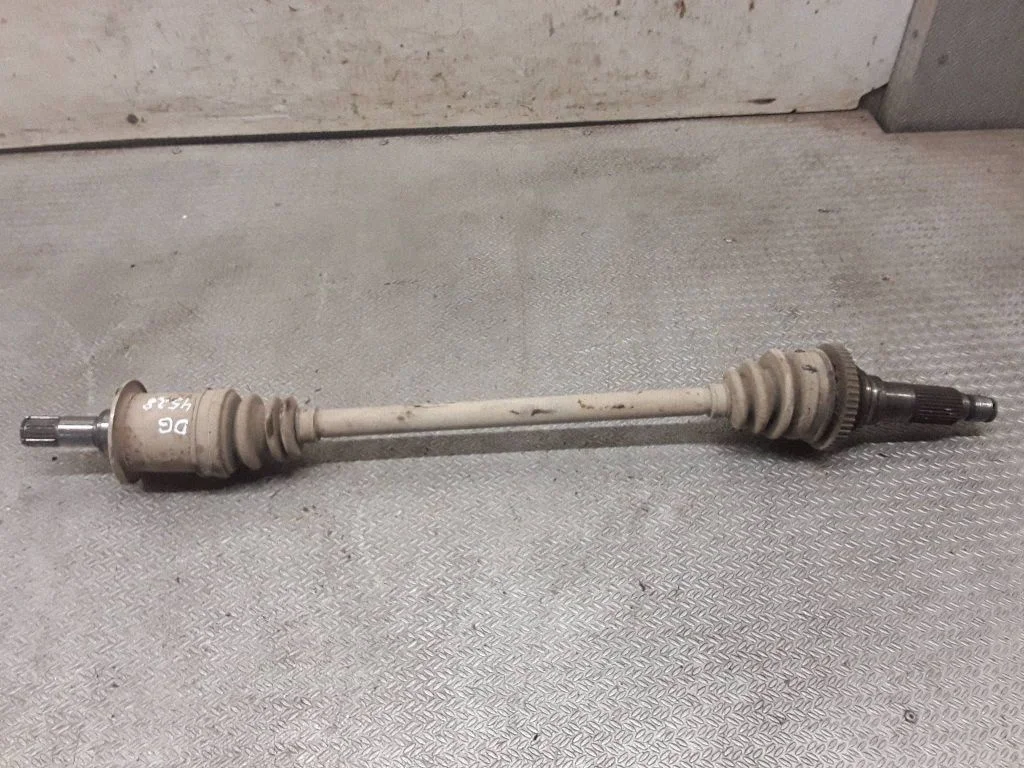 Rear driveshaft – Honda HR-V (1998-2005)