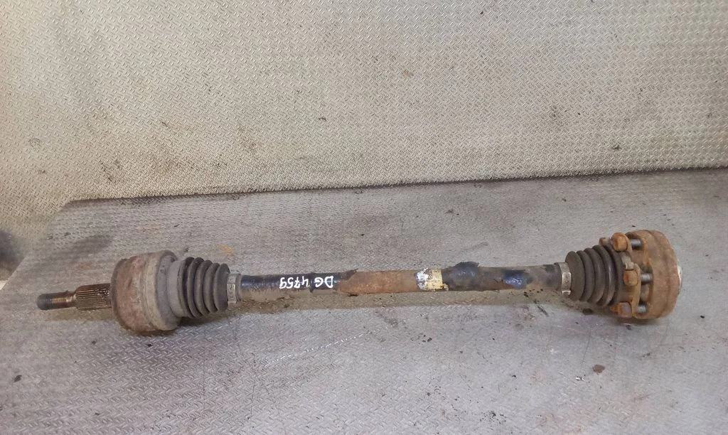 Rear driveshaft – Volkswagen Transporter - Caravelle T5 (2003-2015)
