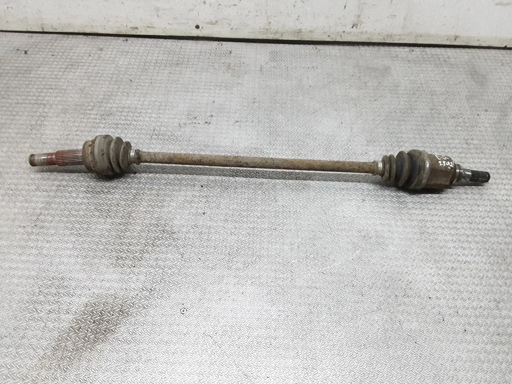 Rear driveshaft – Nissan Murano Z50 (2002-2008)
