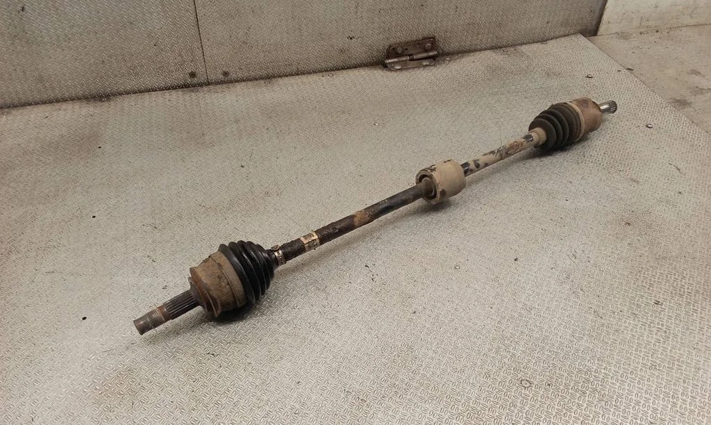 Front driveshaft – right