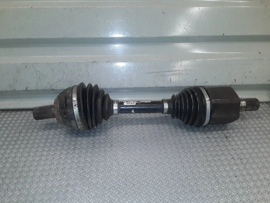 Front driveshaft P30783203