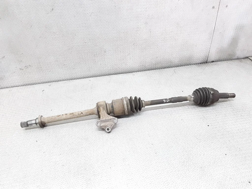 Front driveshaft – right