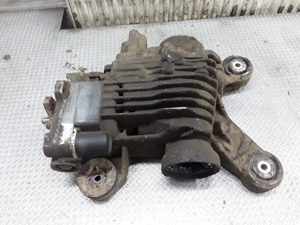 Tagumine reduktor (diferentsiaal) – Volkswagen Passat B6 (2005-2010)