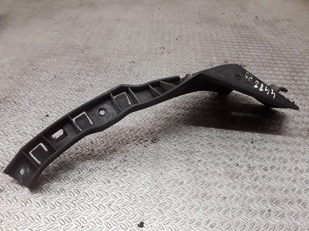 Priekšējā bampera turētājs – Fiat Ducato (2014-)