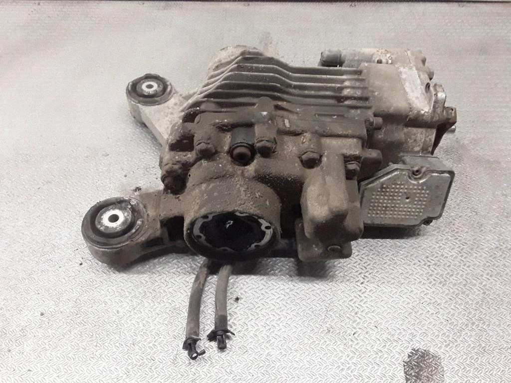 Tagumine reduktor (diferentsiaal) – Audi A3 S3 8P (2003-2012)