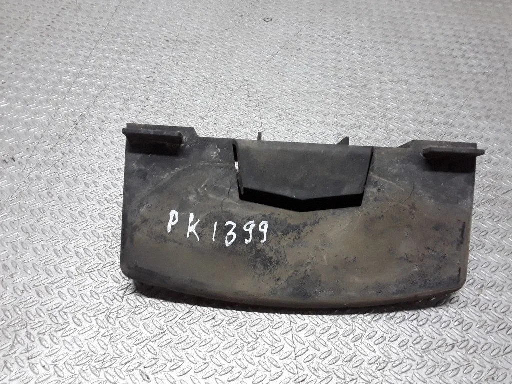 Front bumper mounting bracket – Land Rover Freelander (1996-2006)