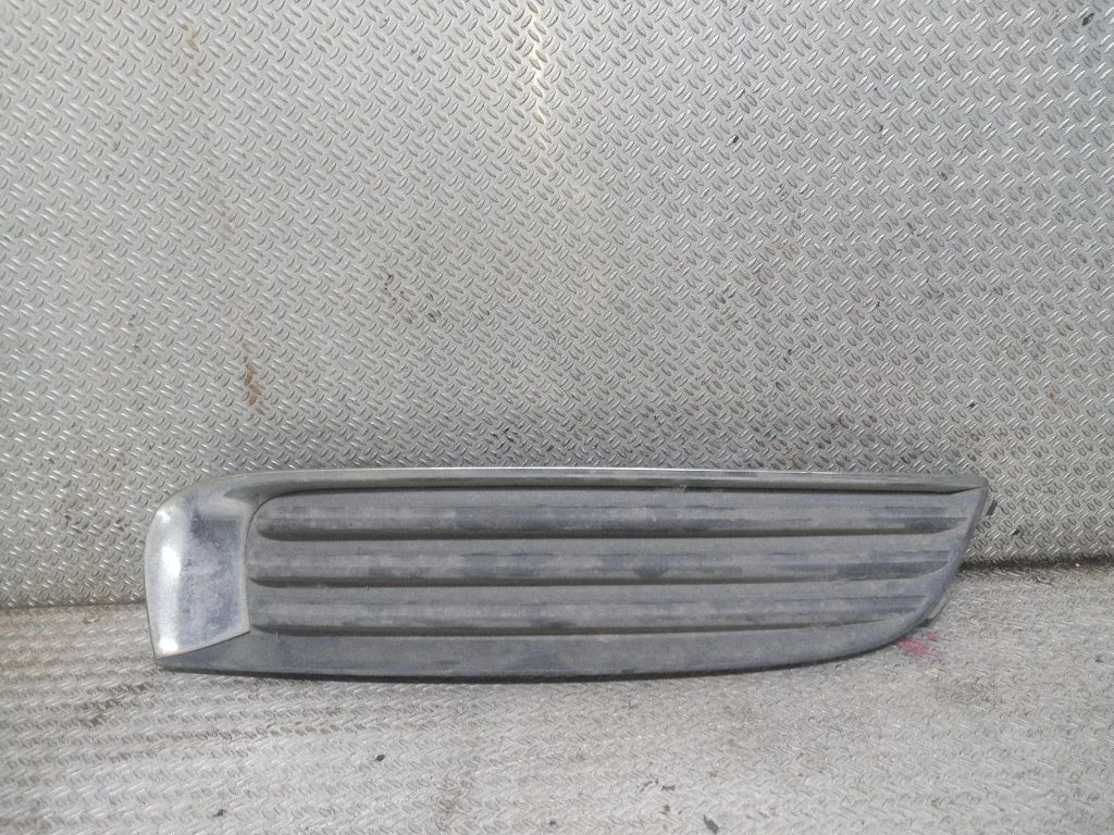 Kratka dolna zderzaka 551004542