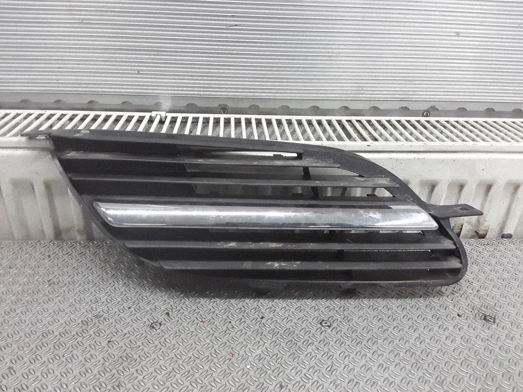 Front bumper lower grill – Nissan Almera N16 (2000-2010)