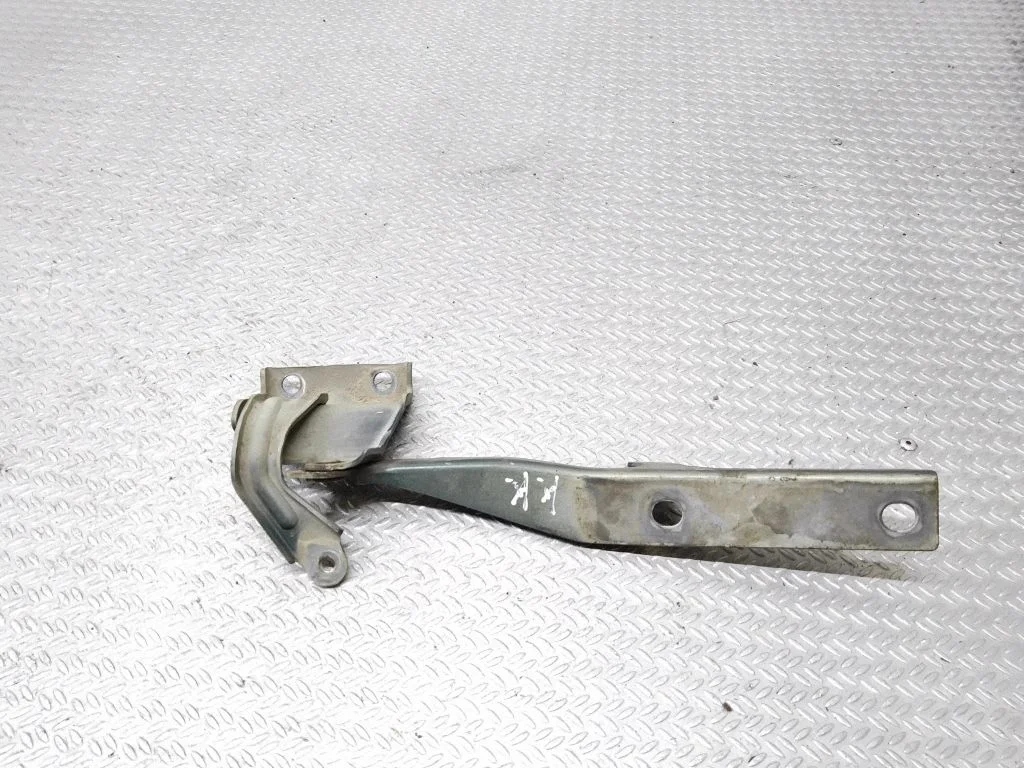 Engine bonnet/hood hinges – Suzuki Grand Vitara II (2006-2016)