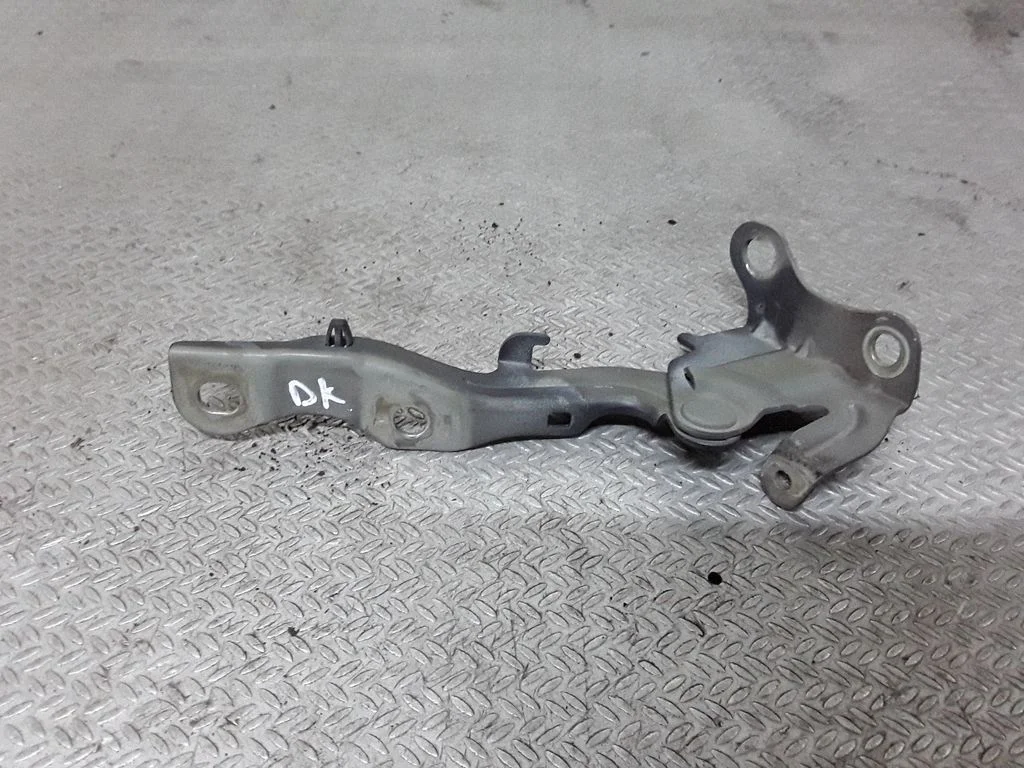 Motora pārsega eņģe (-es) – Hyundai i30 (2007-2012)