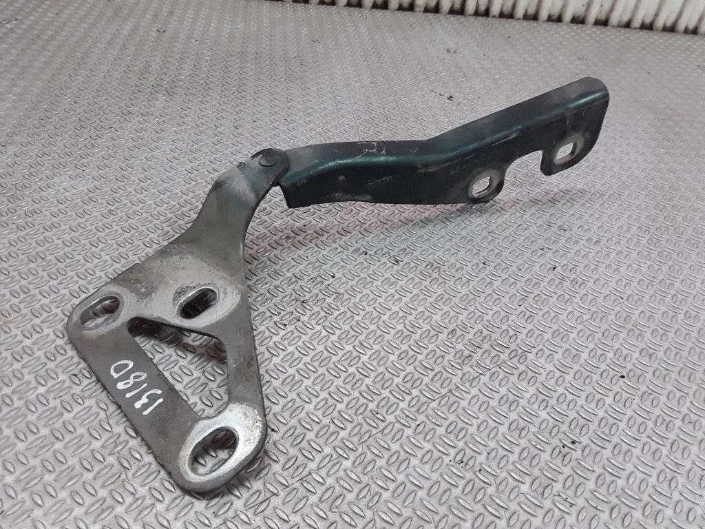 Engine bonnet/hood hinges – Opel Signum (2003-2008)