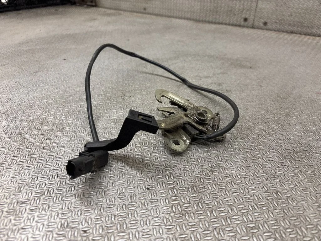 Mootorikapoti lukk – Peugeot 207 CC (2007-2014)