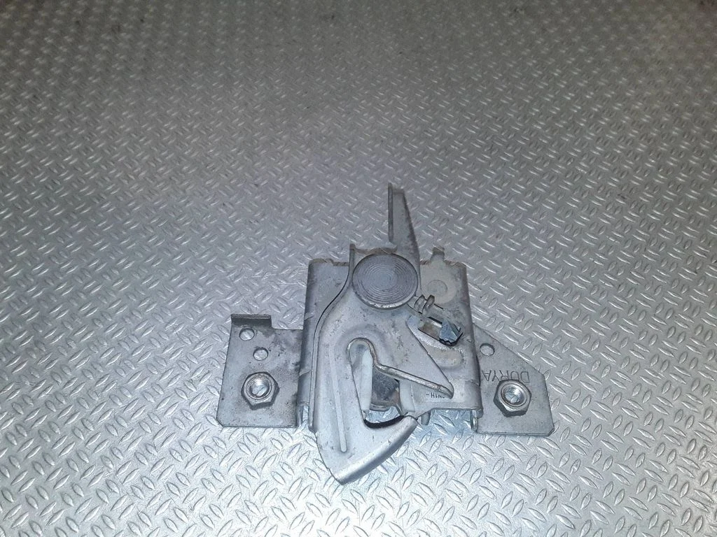 Engine bonnet/hood lock/catch – Ford Fusion (2006-2012)