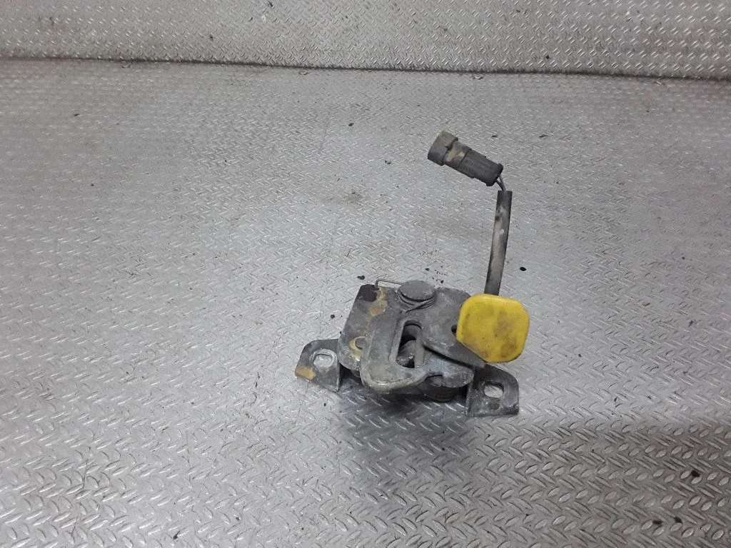 Engine bonnet/hood lock/catch – Fiat Ducato (2007-2014)