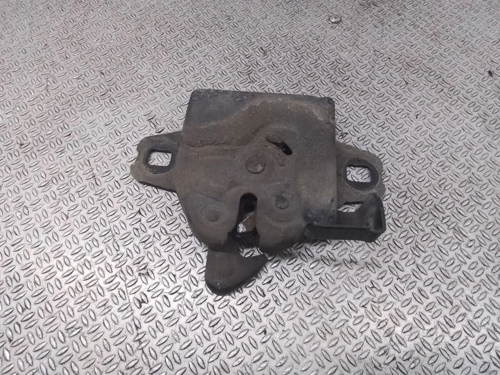 Mootorikapoti lukk – Chrysler Sebring (ST-22 - JR) (2000-2007)
