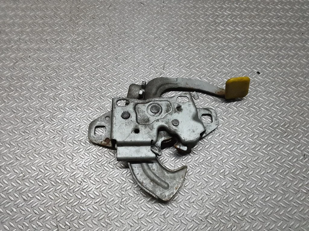 Engine bonnet/hood lock/catch – Mini One - Cooper R50 - 53 (2001-2006)
