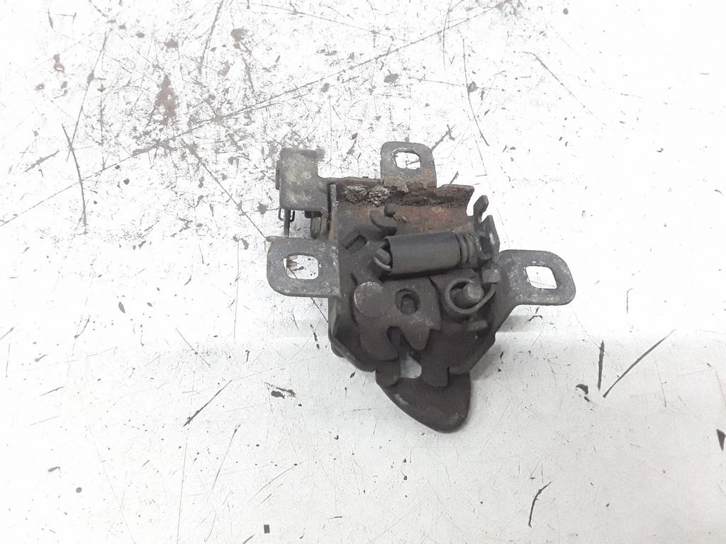 Engine bonnet/hood lock/catch – Fiat Croma (2006-2016)