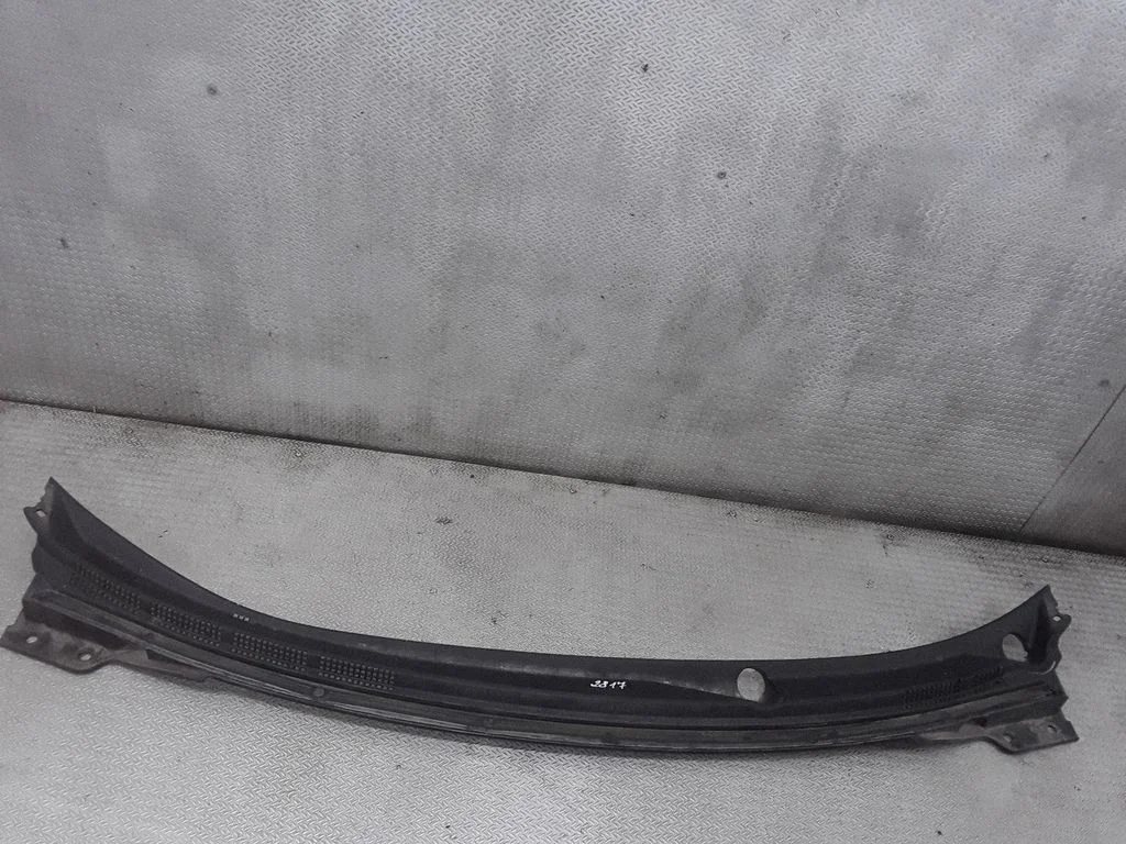 Wiper trim – Mitsubishi Lancer Evolution X (2008-2014)