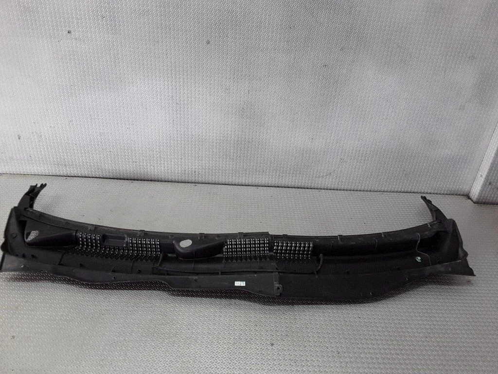 Wiper trim – Opel Antara (2006-2016)