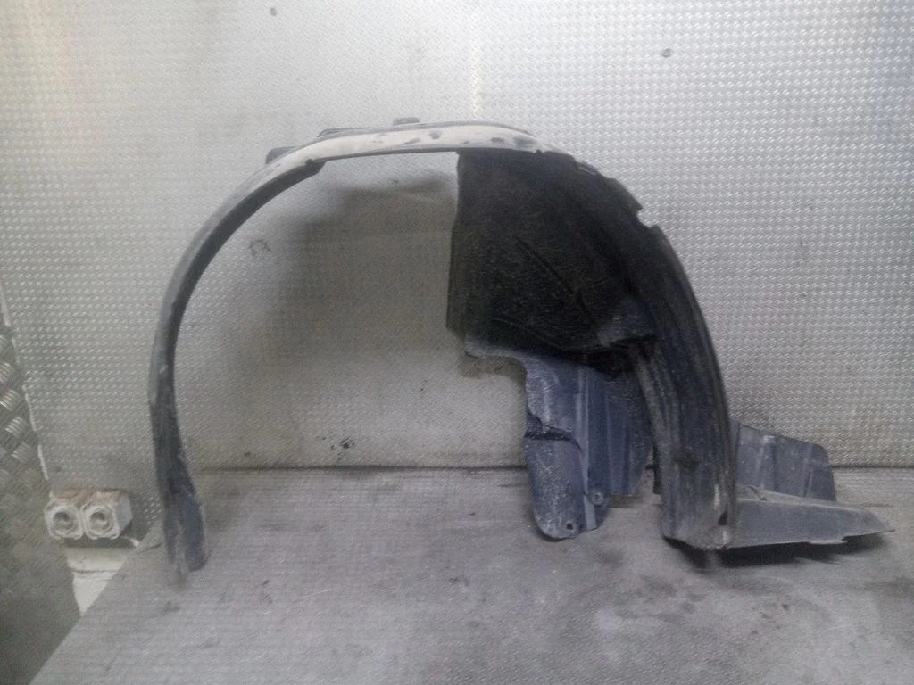 Front wheel arch liner splash guards – Subaru Forester SG (2006-2008)