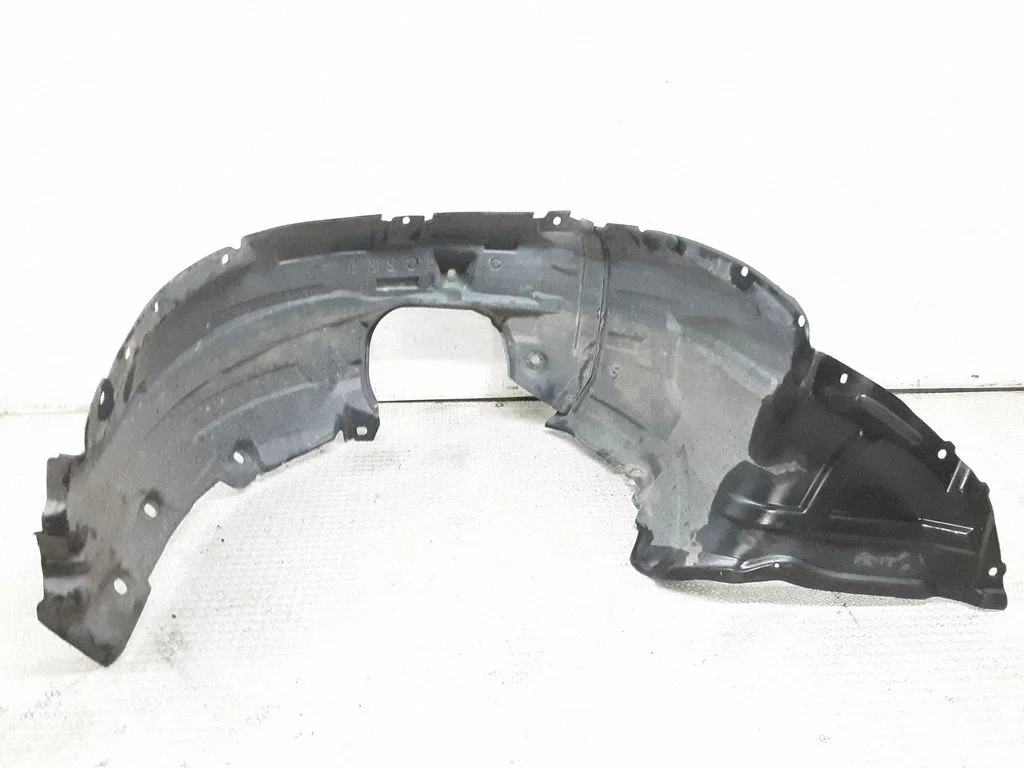 Priekšējais riteņa arkas dubļusargs – Mazda 5 (2005-2010)