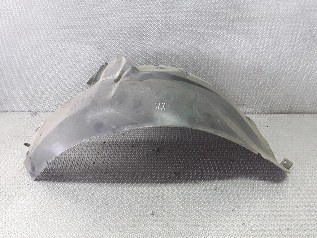Esimene rattakoopa katteliist / porikaitse – Citroen C5 (2001-2004)