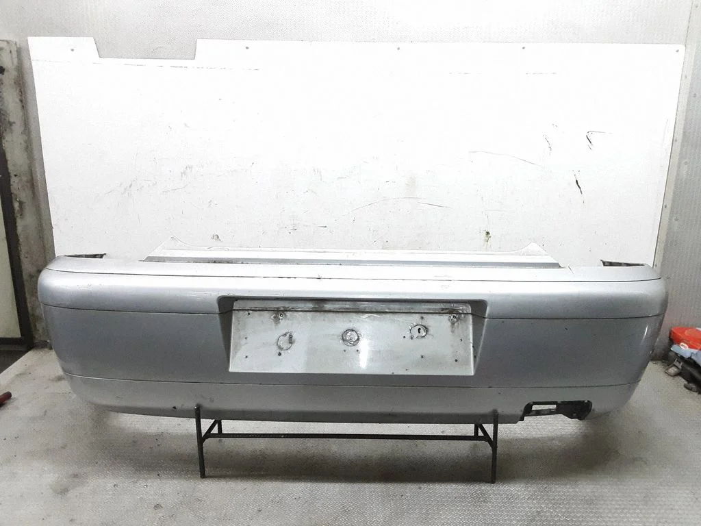 Zderzak tylny – Seat Cordoba (6K) (1999-2002)