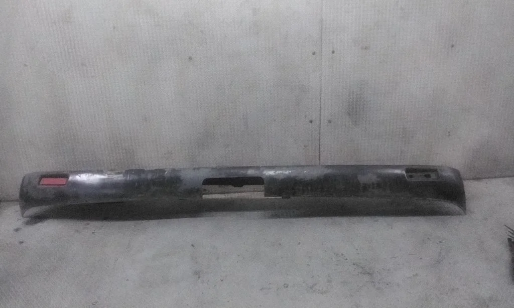 Rear bumper – Opel Vivaro (2001-2014)