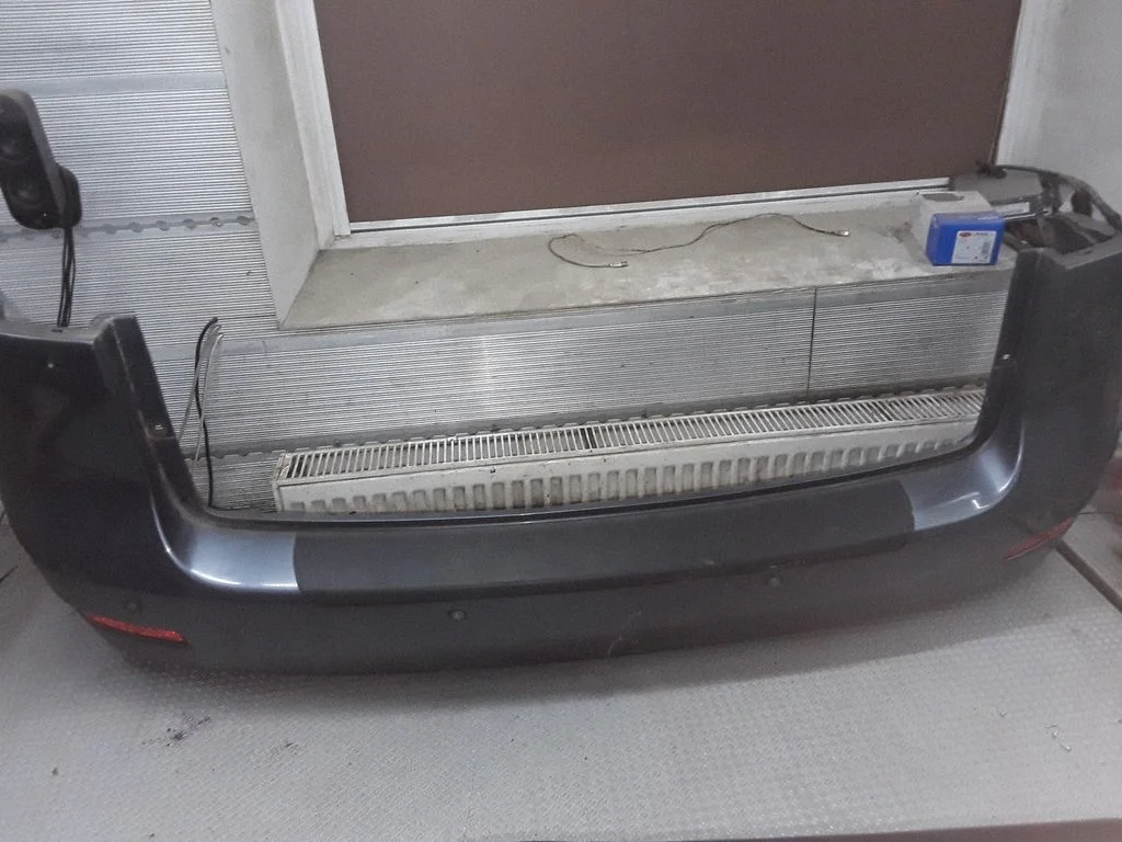 Rear bumper – Toyota Corolla Verso E121 (2001-2004)