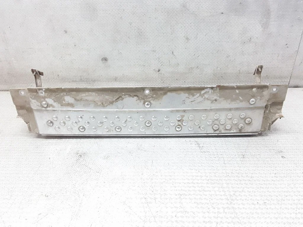Rear bumper – Mitsubishi Pajero Sport I (1996-2008)