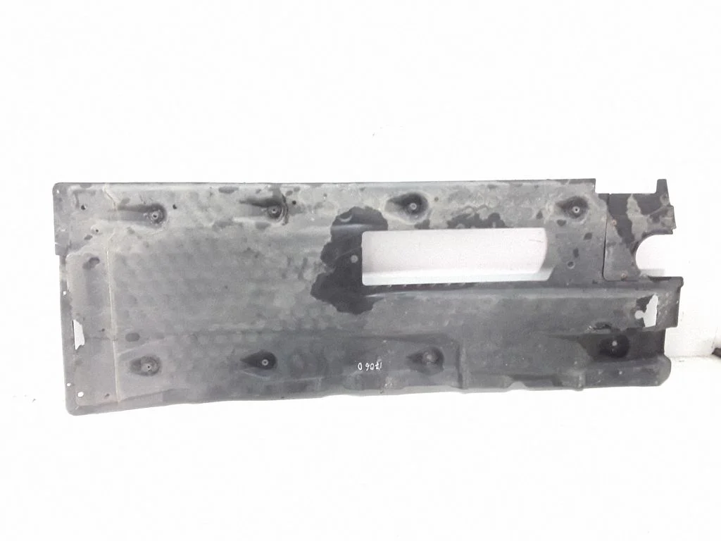Center/middle under tray cover – Volkswagen Jetta V (2005-2010)
