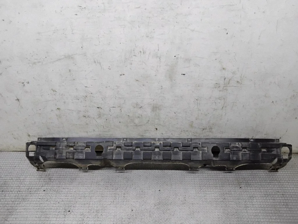 Rear bumper mounting bracket – Mercedes-Benz Sprinter W906 (2006-2018)