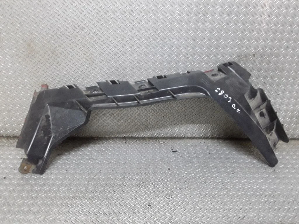 Mocowanie zderzaka tylnego – Ford Fiesta (2009-2012)