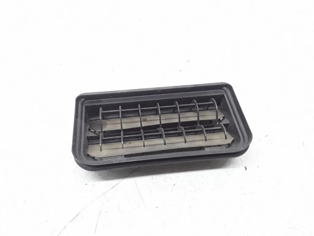 Ventilatsioonirest – Volkswagen Jetta V (2005-2010)