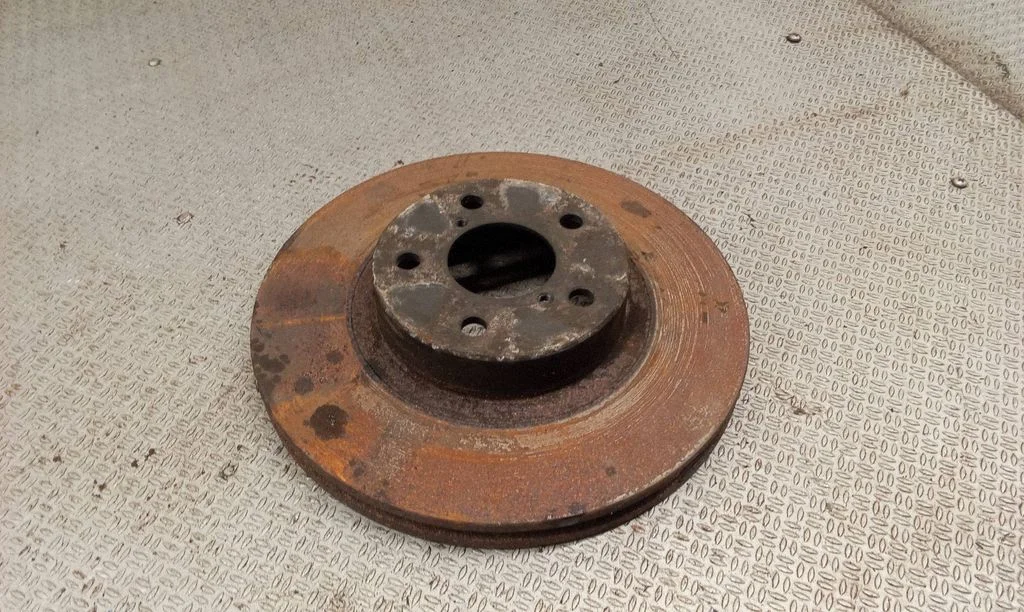 Front brake disc – Subaru Legacy (2004-2006)