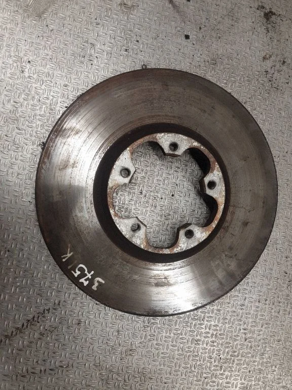 Esimene piduriketas – Ford Transit (2000-2006)