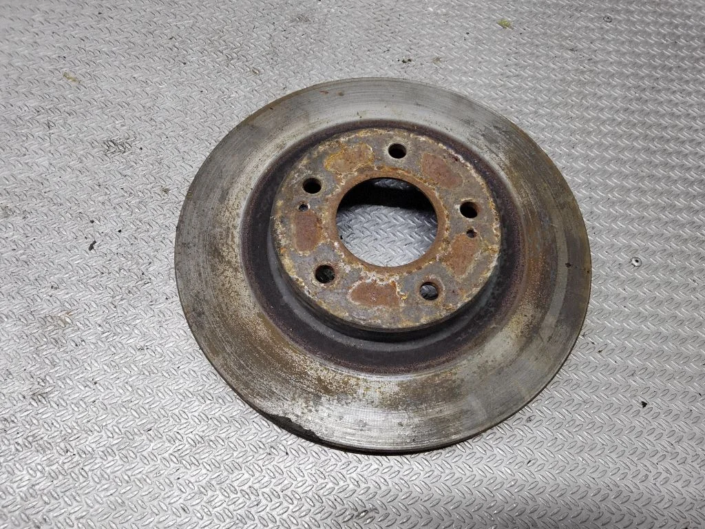 Front brake disc – Mitsubishi Grandis (2003-2011)