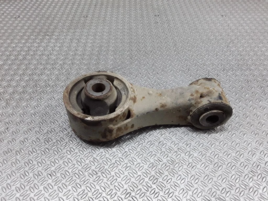 Gearbox mount – Toyota Aygo AB10 (2005-2014)