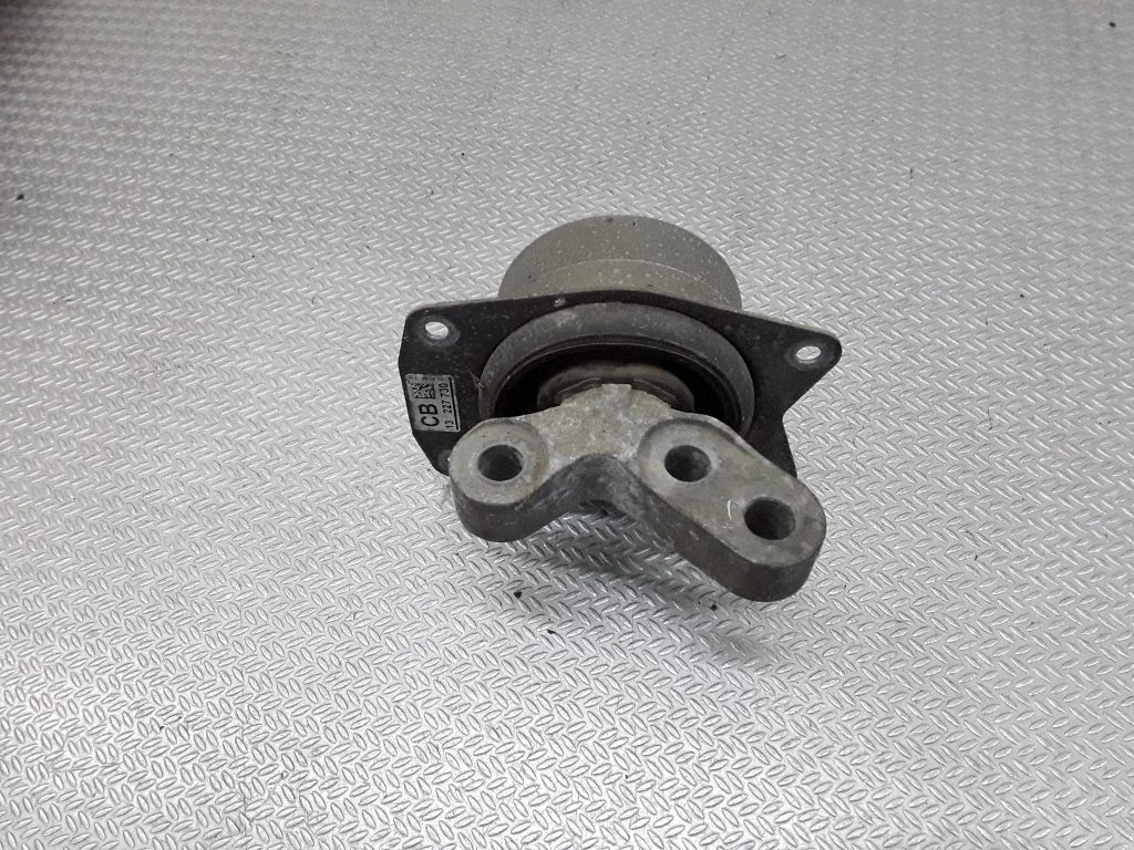 Ātrumkārbas spilvens – Opel Insignia A (2008-2017)