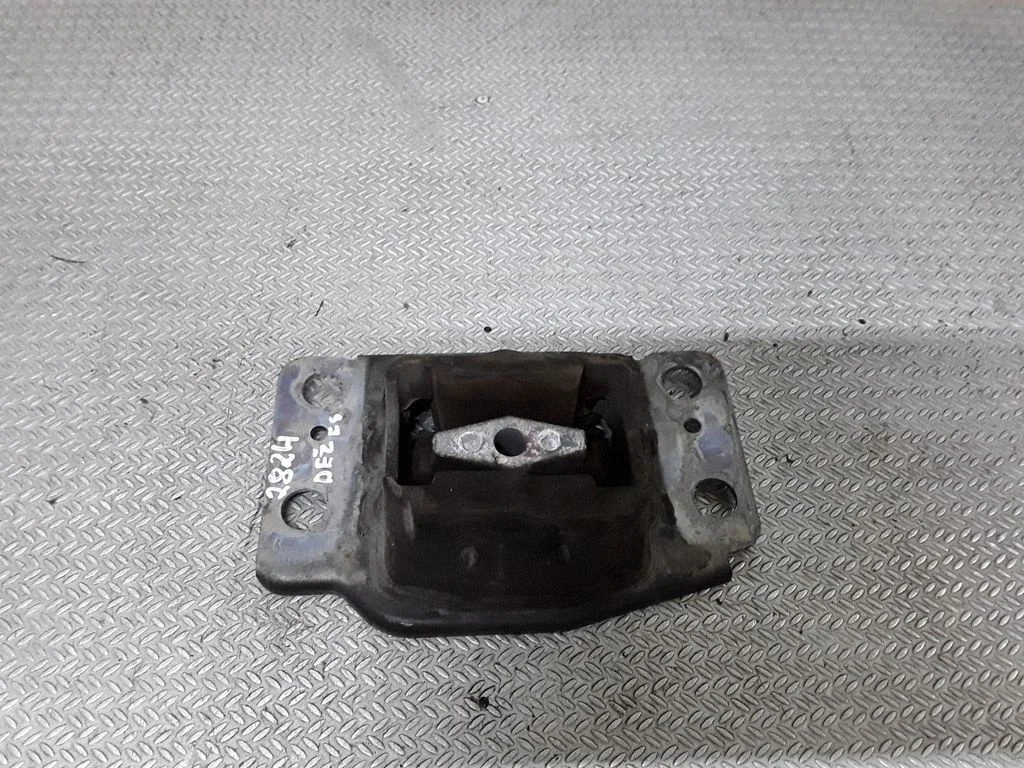 Gearbox mount – Ford S-MAX (2006-2015)