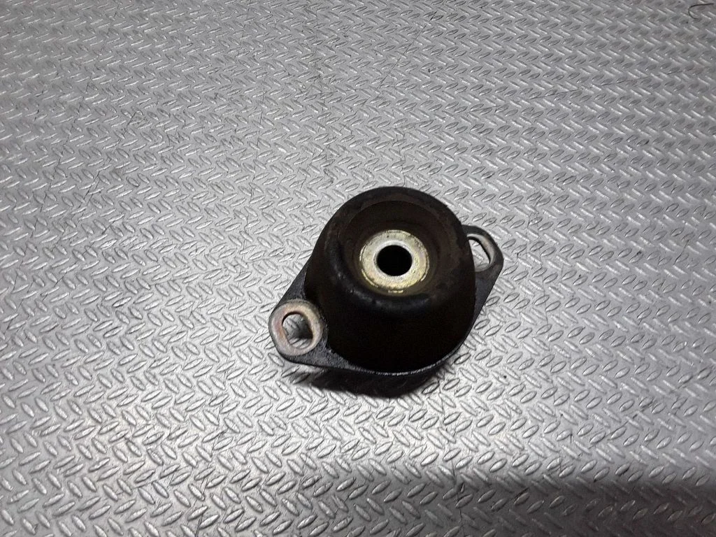 Ātrumkārbas spilvens – Citroen C4 I (2004-2010)