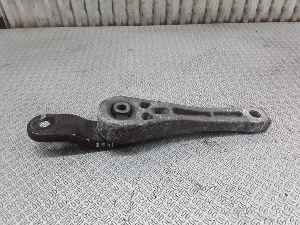 Gearbox mount – Volkswagen Eos (2006-2010)