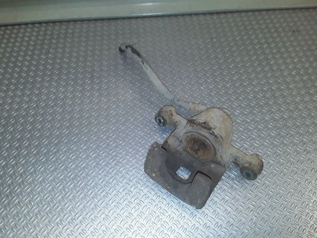 Rear brake caliper – Hyundai Sonata (2006-2015), right