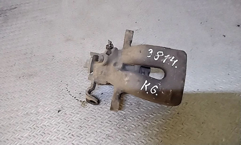 Rear brake caliper – Renault Clio IV (2012-2019)
