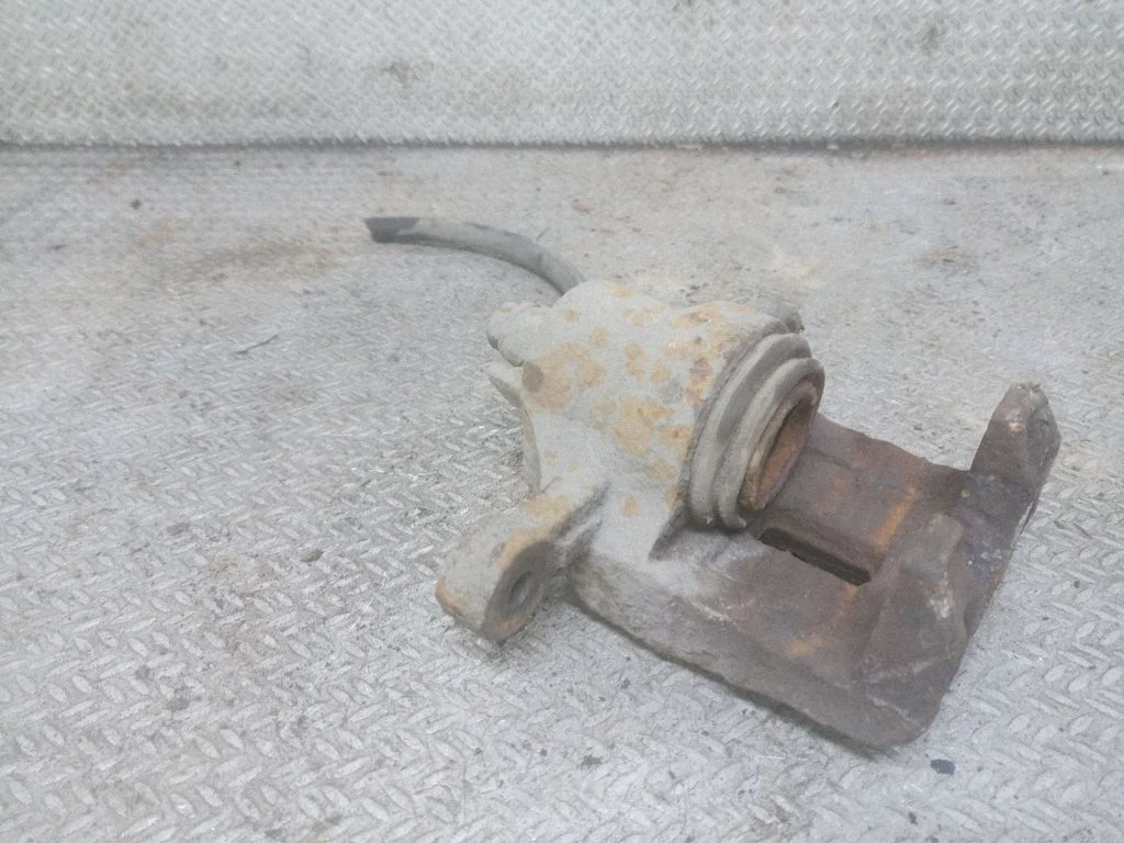 Zacisk hamulcowy tylny – KIA Ceed (2006-2012)