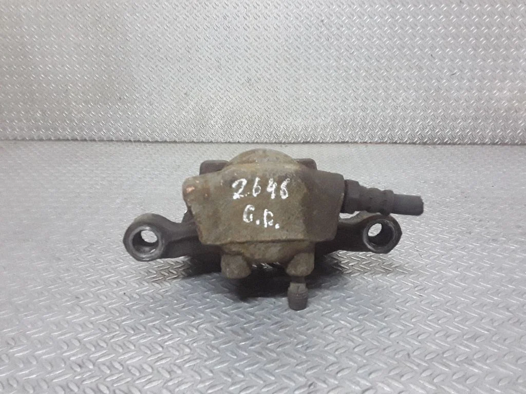 Tagumine pidurisadul – Mitsubishi Grandis (2003-2011)