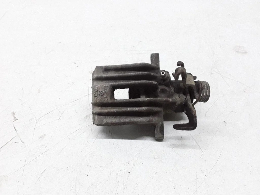 Tagumine pidurisadul – Seat Exeo (3R) (2008-2013)
